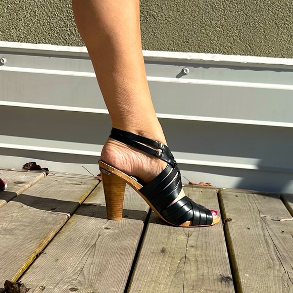 Coach Leather sandals size 10 - Picture 5 of 5